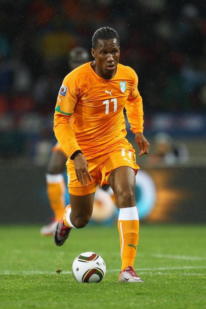 包含德罗巴在日本队比赛中回归赛场,突破纪录引发热议!的词条 包含德罗巴在日本队比赛中回归赛场,突破纪录引发热议!的词条