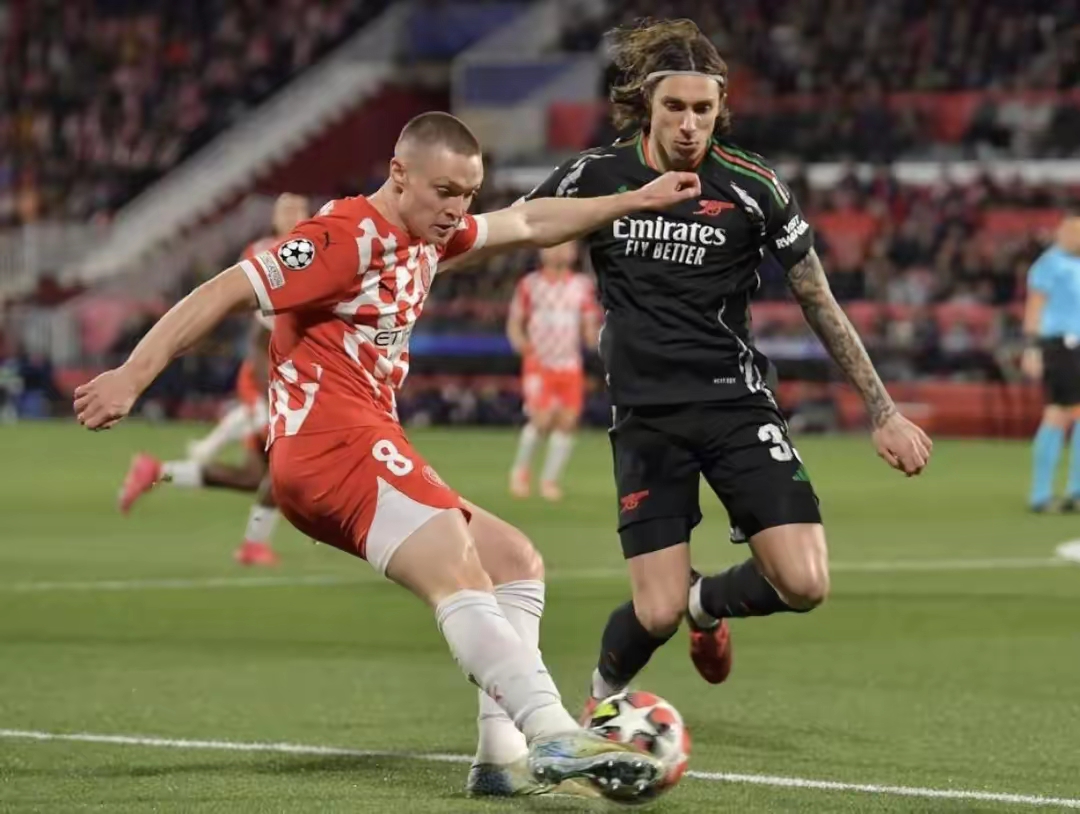 欧冠今夜走向成谜,芝加哥公牛防线松动,目标明确,更衣室氛围转暖的简单介绍 欧冠今夜走向成谜,芝加哥公牛防线松动,目标明确,更衣室氛围转暖的简单介绍