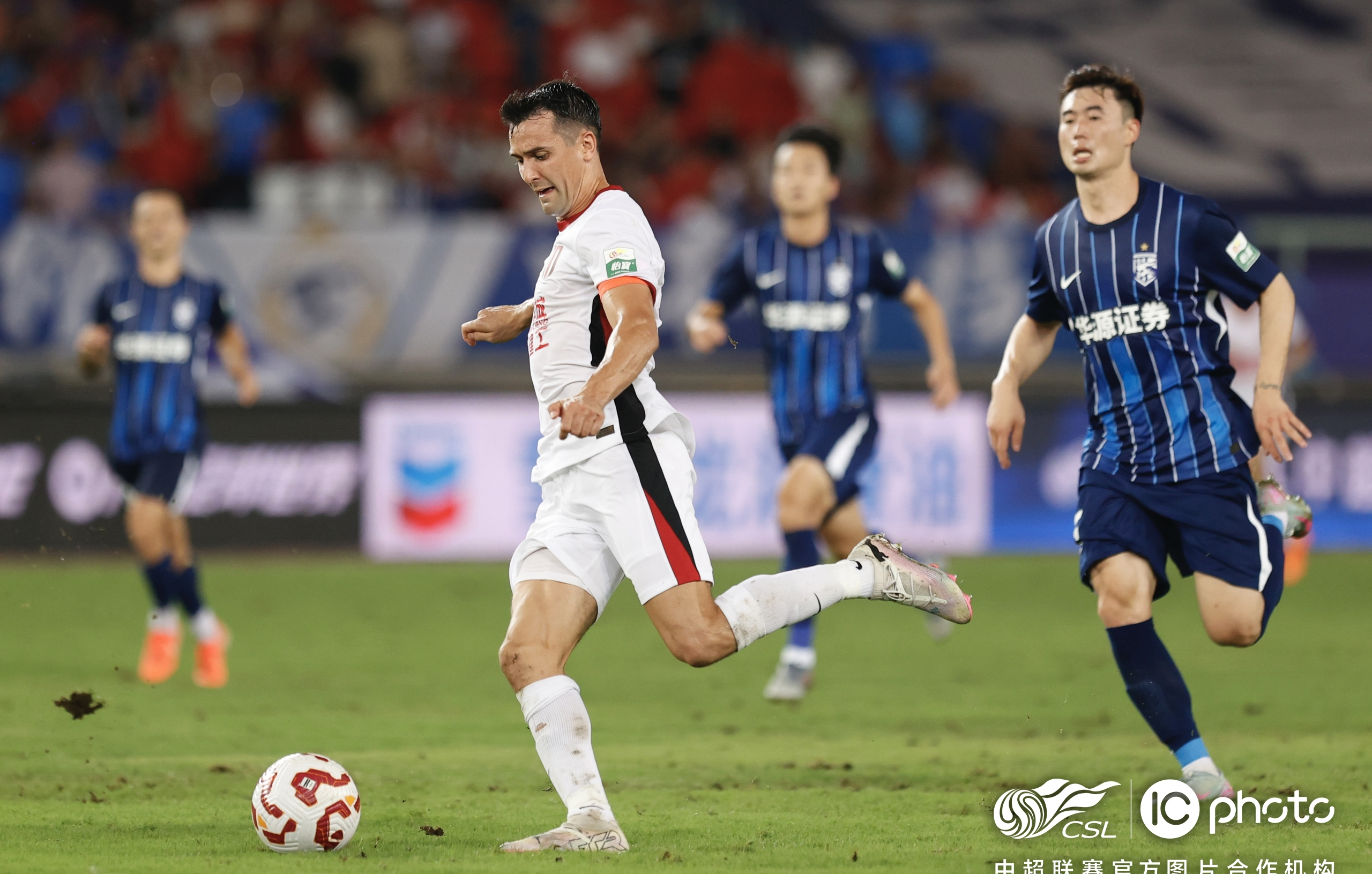 包含赛后成都蓉城备战足总杯，绝杀压哨细节曝光，底气十足，心理建设被强调的词条