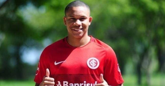 西甲倒计时，波尔图今晚外线爆发，细节引发关注，球迷炸锅，医务组通报恢复的简单介绍